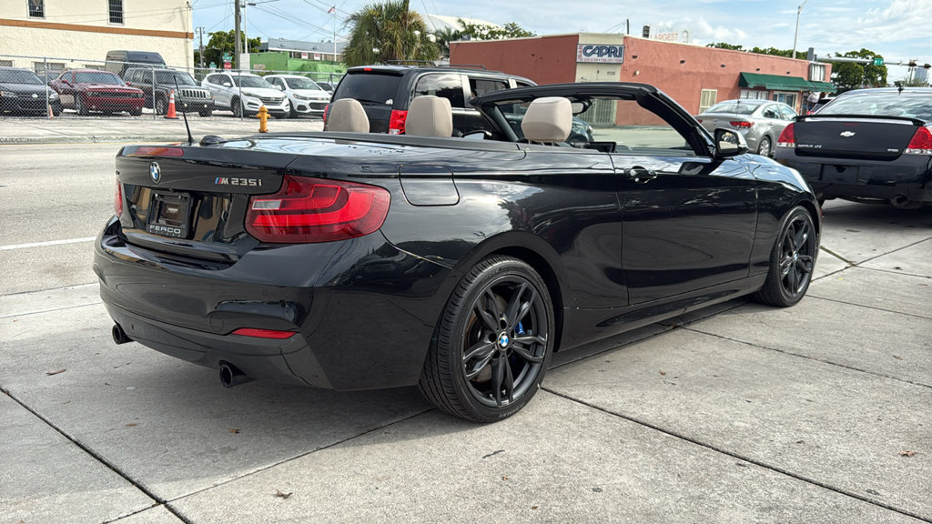 Used 2016 BMW M235i xDrive Convertible AWD/4WD image 23