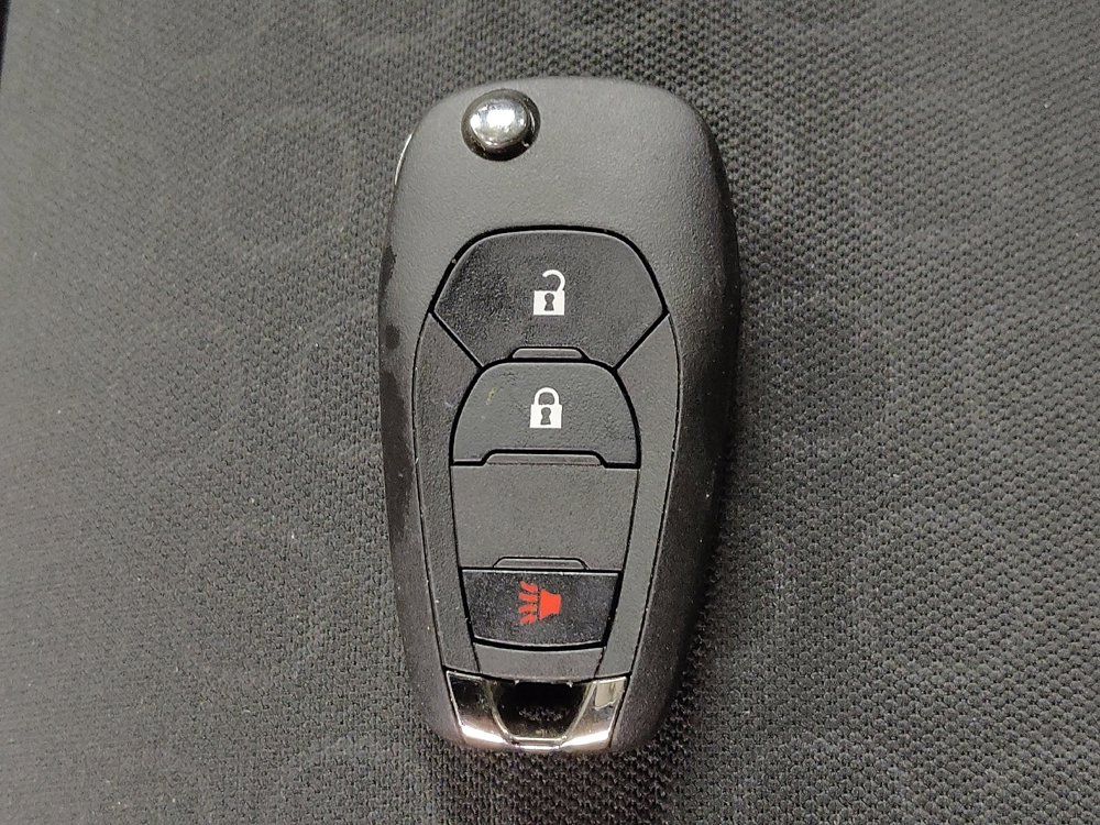 Used 2022 Chevrolet Trax LS w/ Tint and Cruise Package FWD image 32