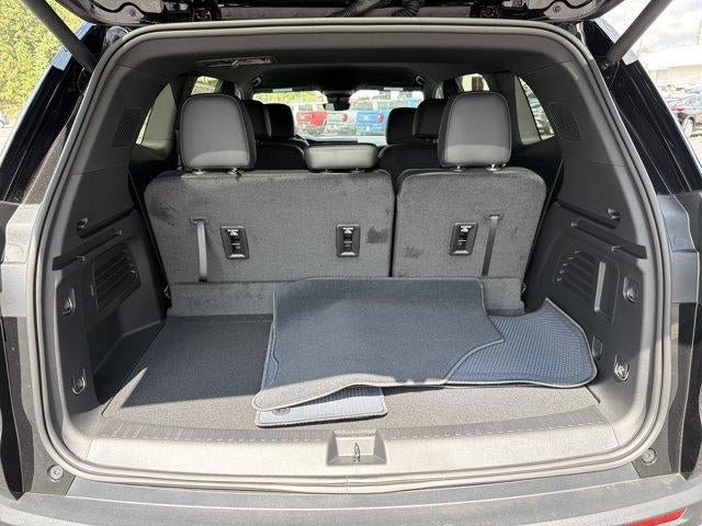 New 2027 GMC Acadia Elevation w/ Super Cruise Package FWD image 16