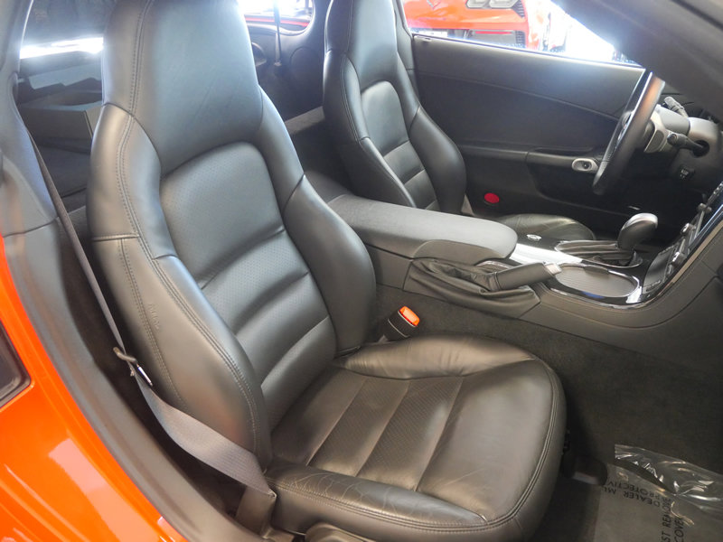 Used 2010 Chevrolet Corvette Coupe w/ Preferred Equipment Group image 16