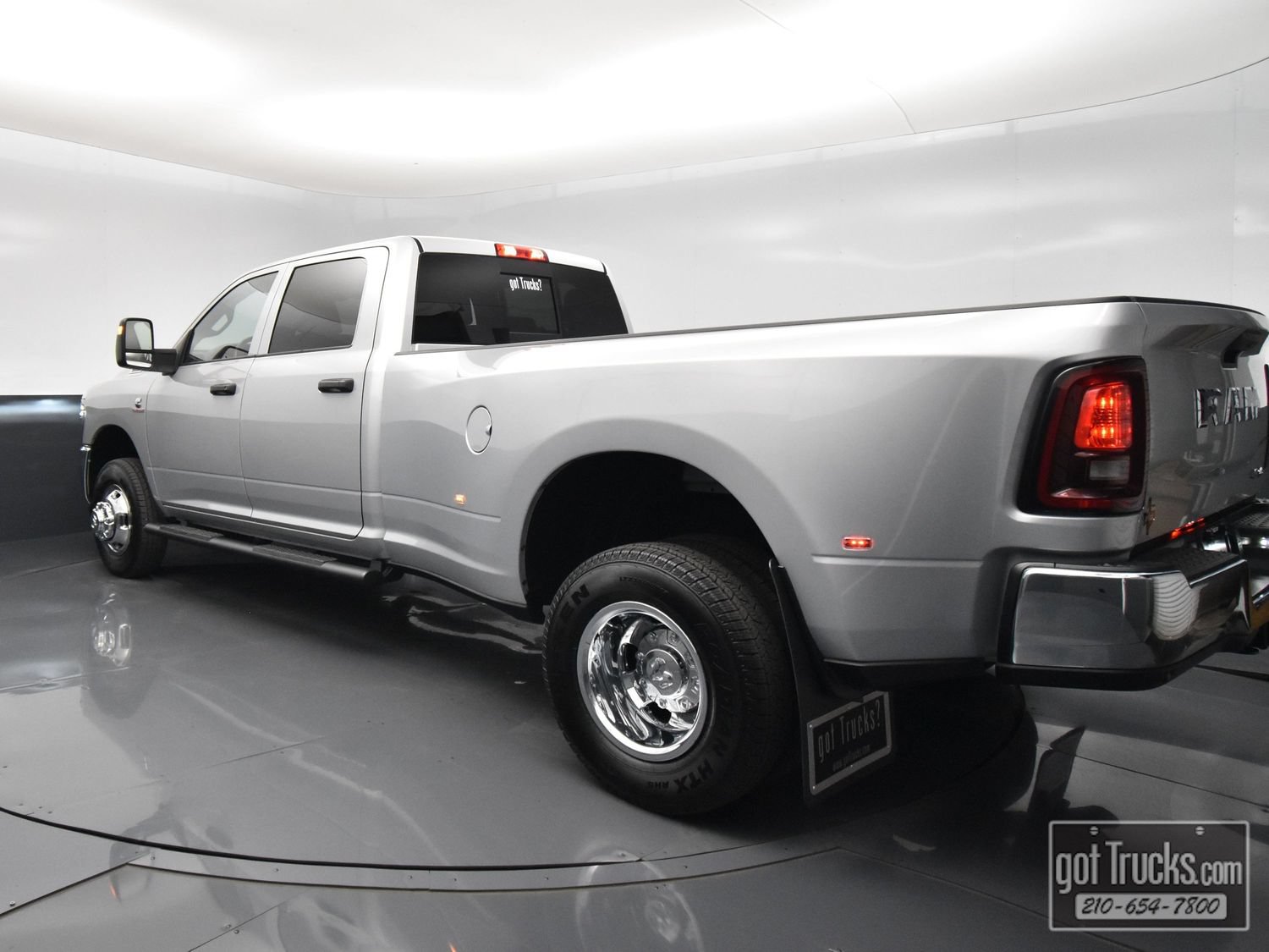 Used 2026 RAM 3500 Tradesman AWD/4WD image 5
