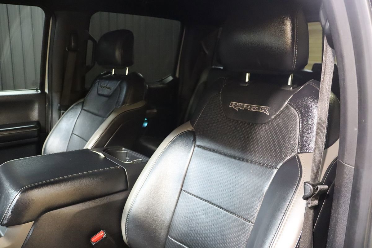 Used 2017 Ford F150 Raptor w/ Equipment Group 802A Luxury AWD/4WD image 43