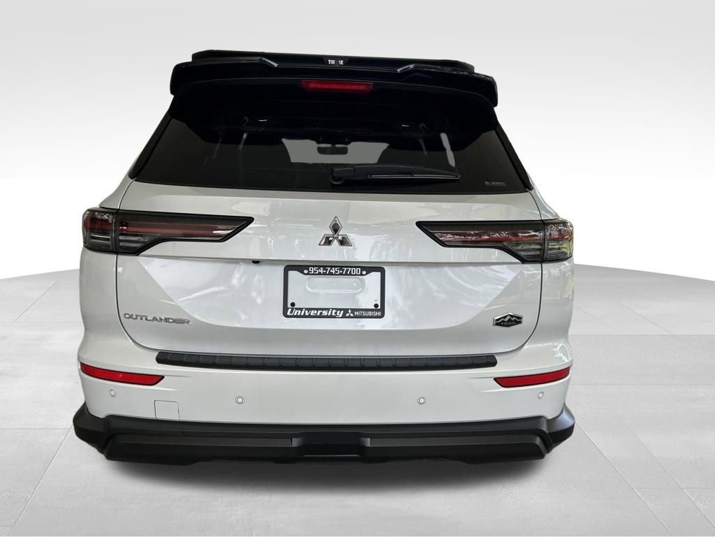 New 2026 Mitsubishi Outlander AWD image 31