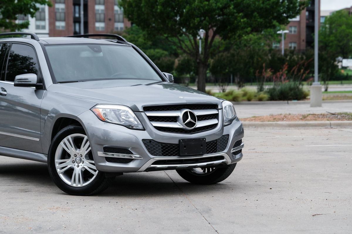 Used 2014 Mercedes-Benz GLK 250 BlueTEC 4MATIC image 3