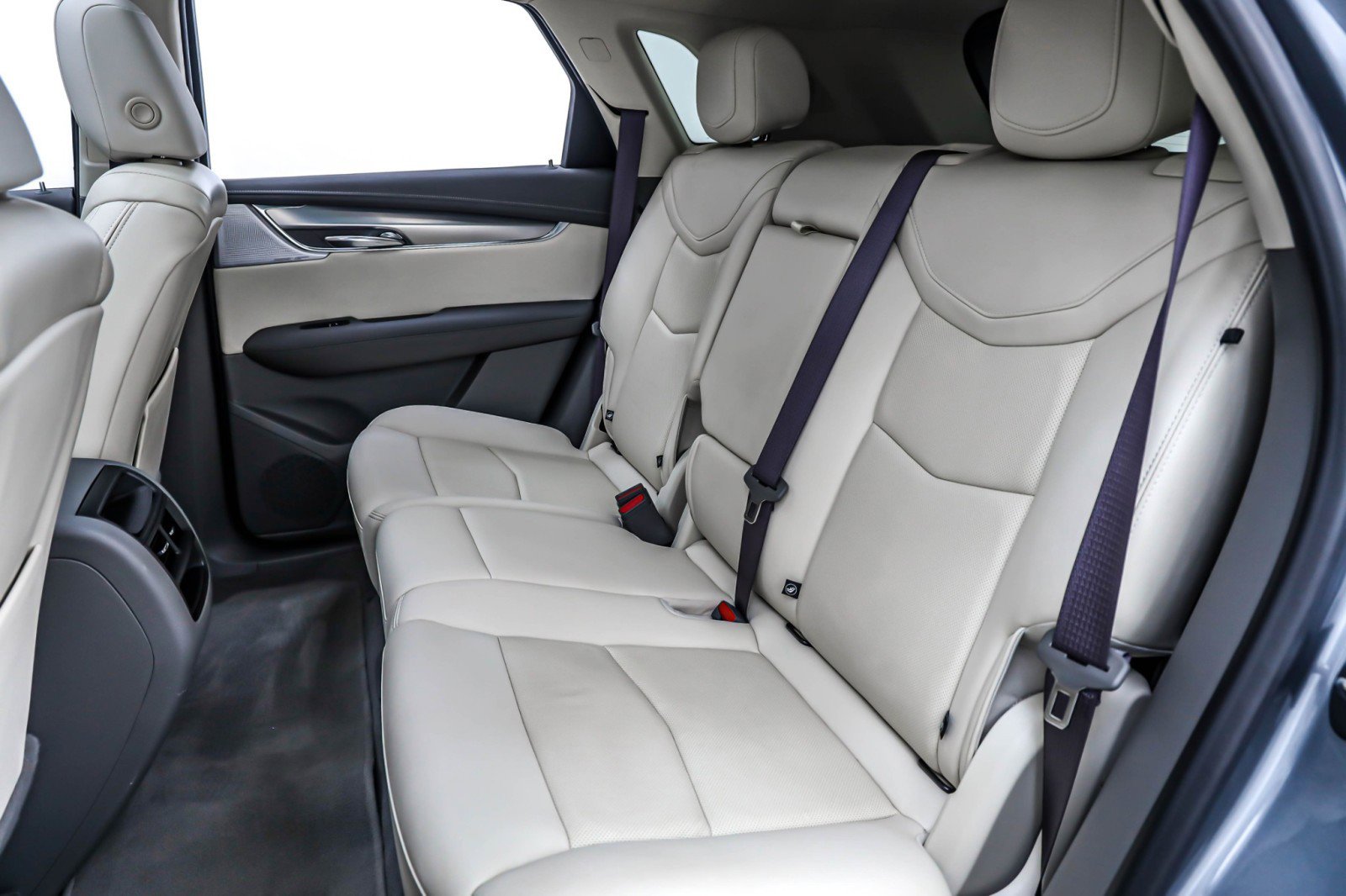 Used 2021 Cadillac XT5 Premium Luxury image 7