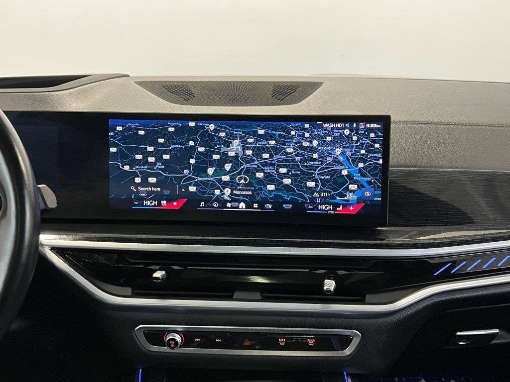 Used 2024 BMW X7 M60i w/ Executive Package image 21