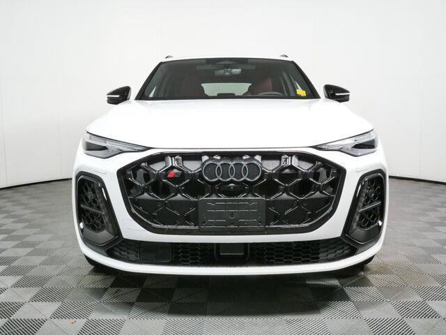 New 2026 Audi SQ5 Prestige AWD/4WD image 10