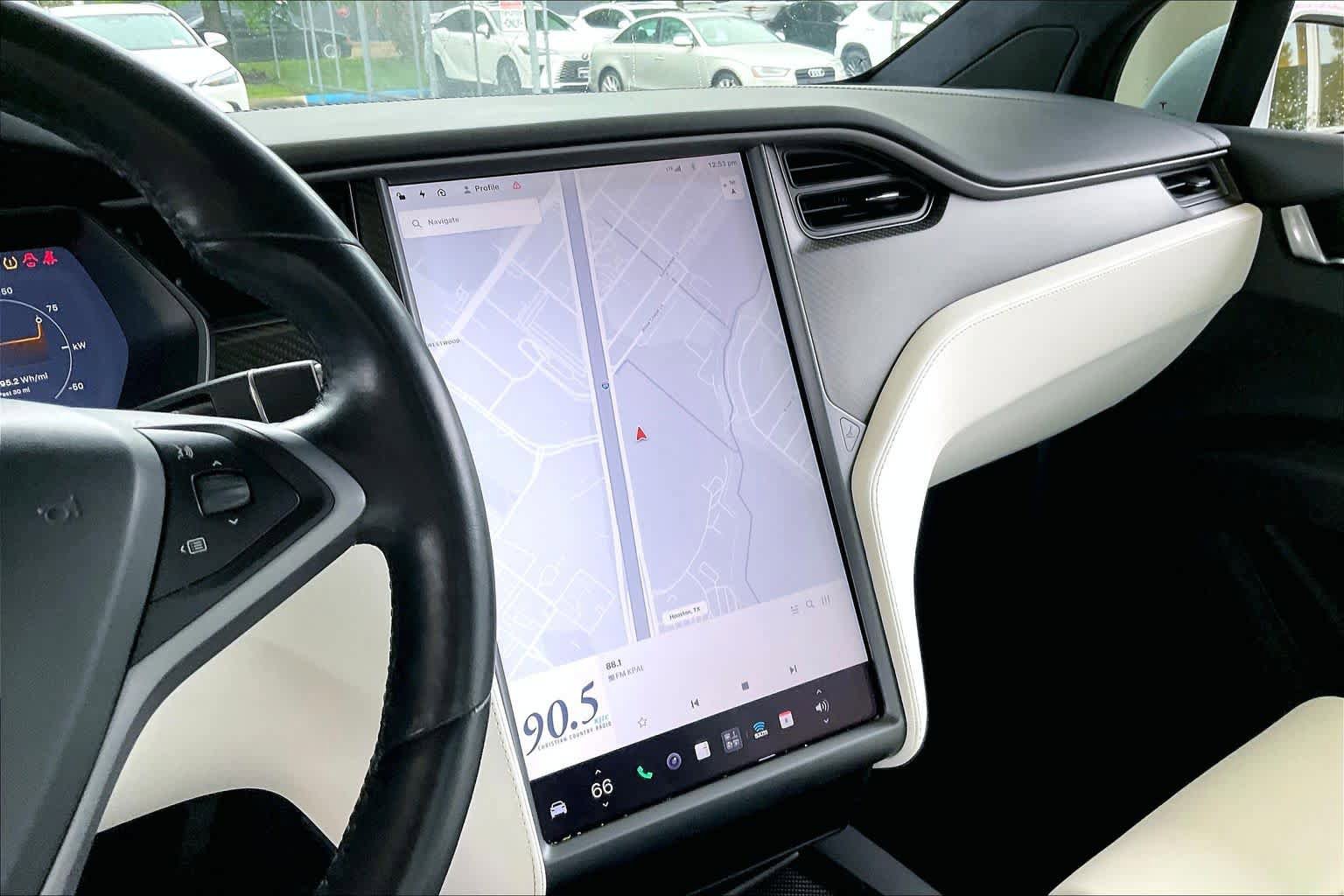 Used 2018 Tesla Model X 100D AWD/4WD image 5