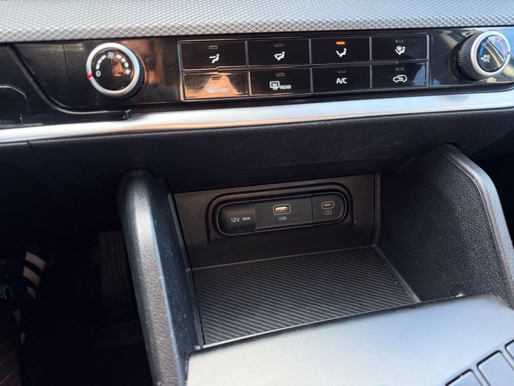 Used 2023 Kia Sportage LX FWD image 18