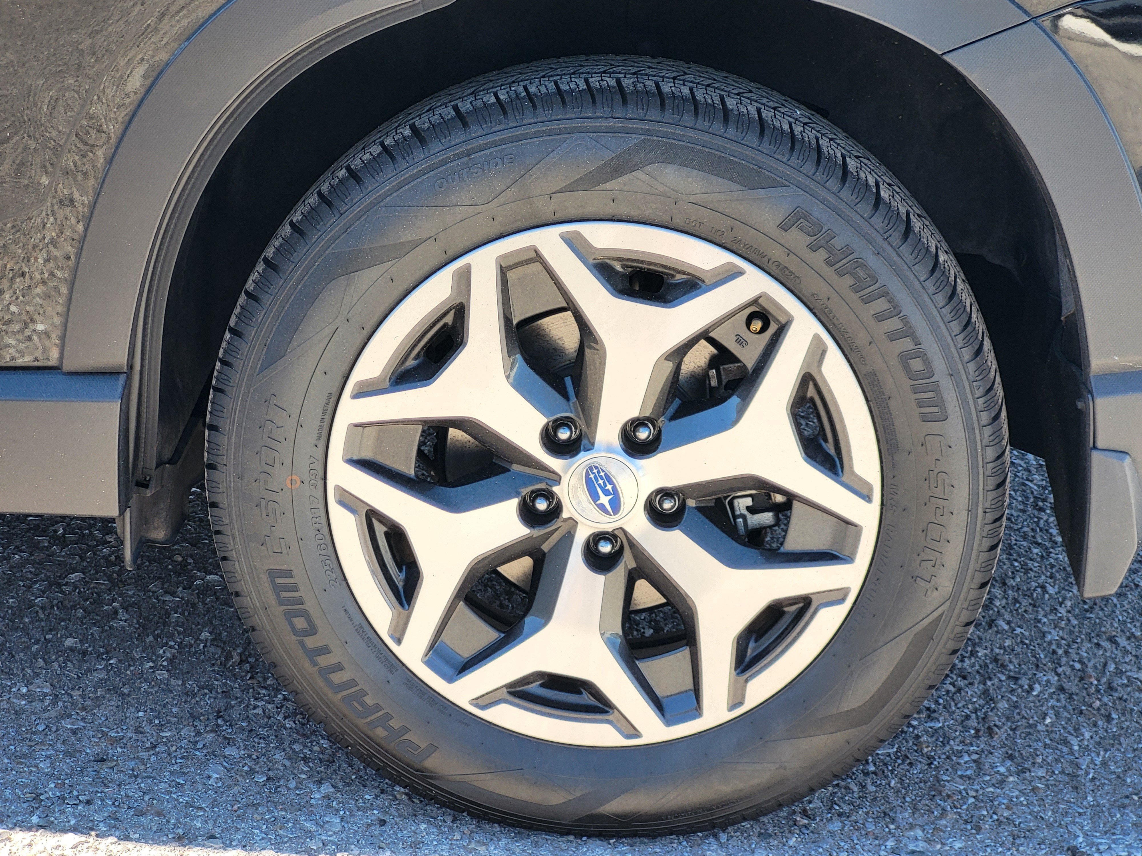 Used 2019 Subaru Forester Premium w/ Popular Package #1 AWD/4WD image 9