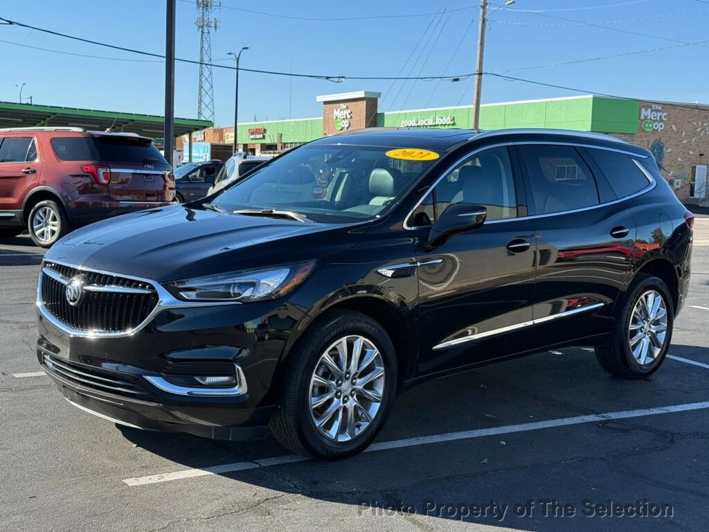 Used 2021 Buick Enclave Premium w/ Sun and Sites Package image 9