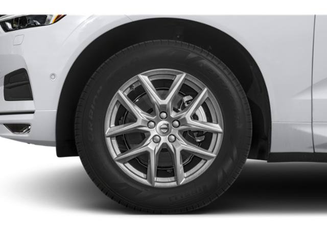 Used 2020 Volvo XC60 T6 Momentum w/ Protection Package Premier AWD/4WD image 11