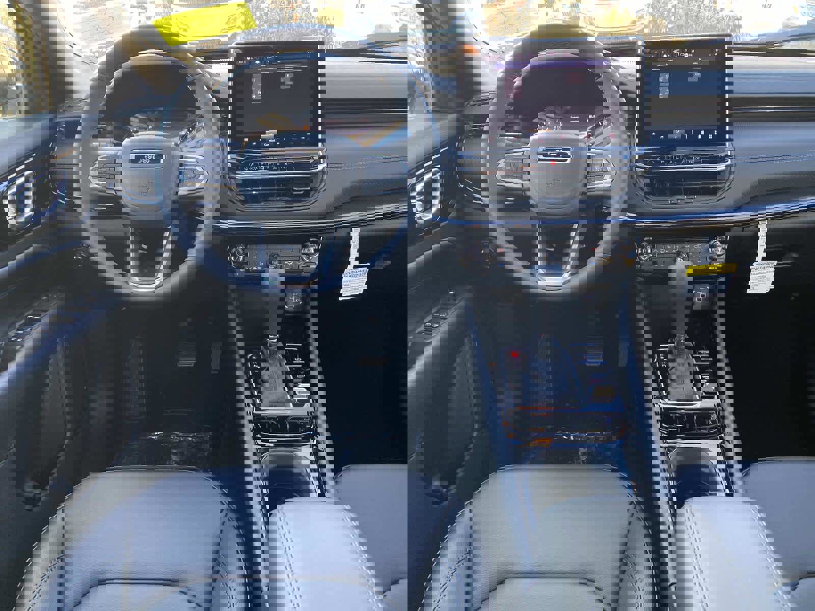 New 2026 Jeep Compass Limited image 8