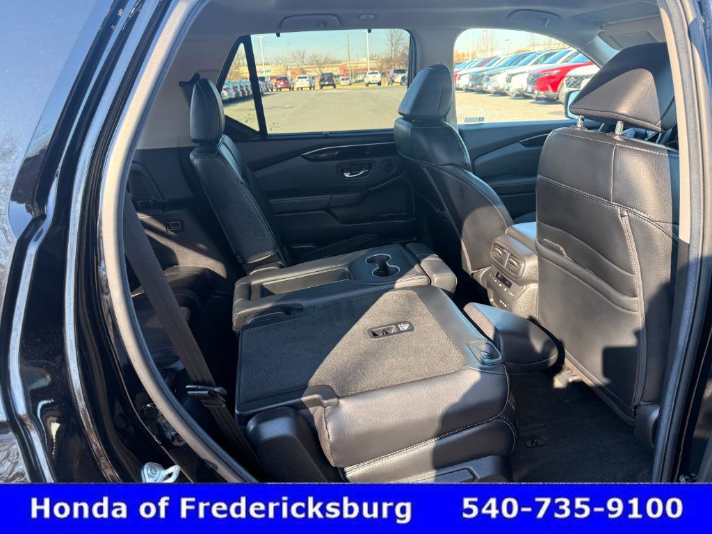 Certified 2025 Honda Pilot Touring image 35