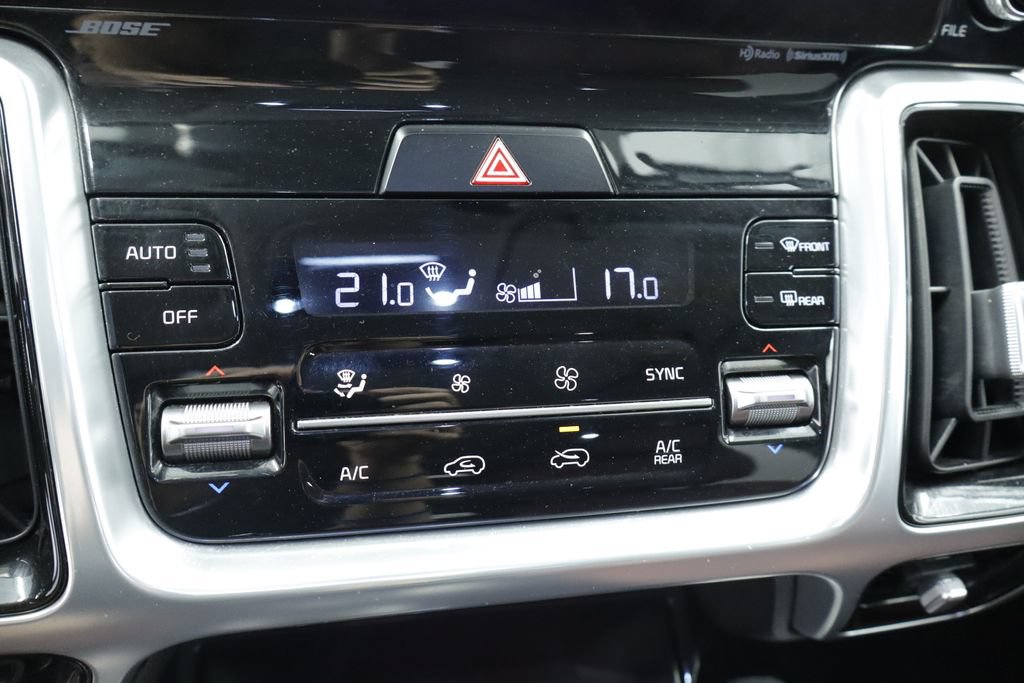 Used 2022 Kia Sorento SX AWD/4WD image 32