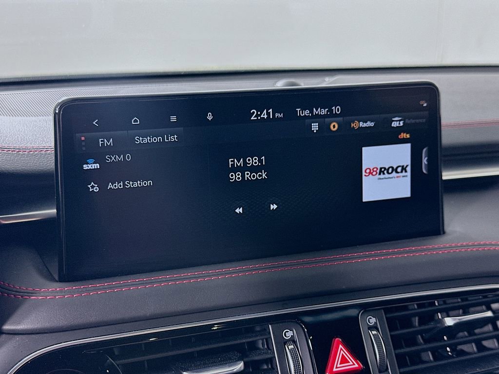 Used 2023 Genesis G70 2.0T w/ Sport Prestige Package image 29