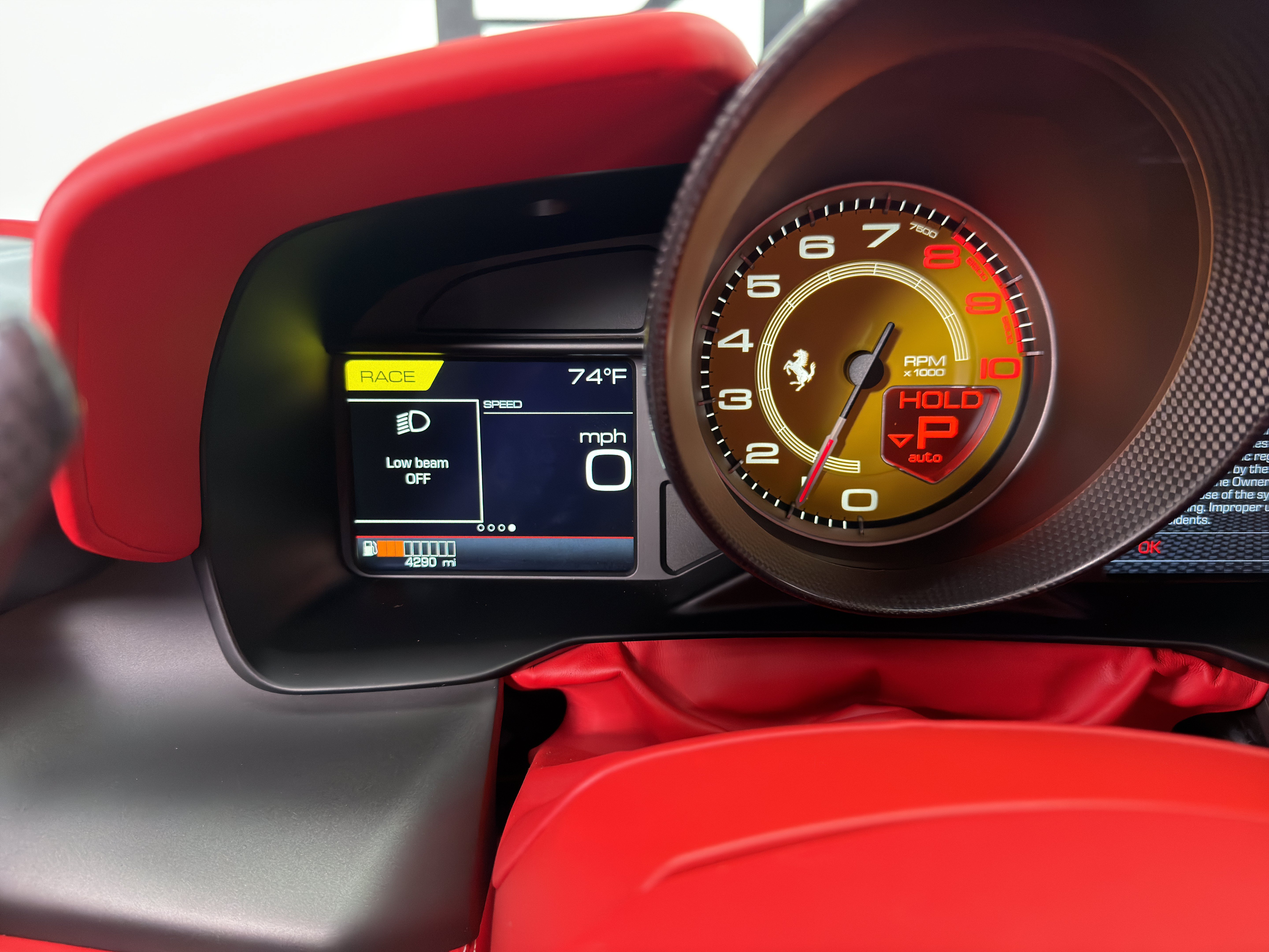 Used 2023 Ferrari F8 Tributo RWD image 31