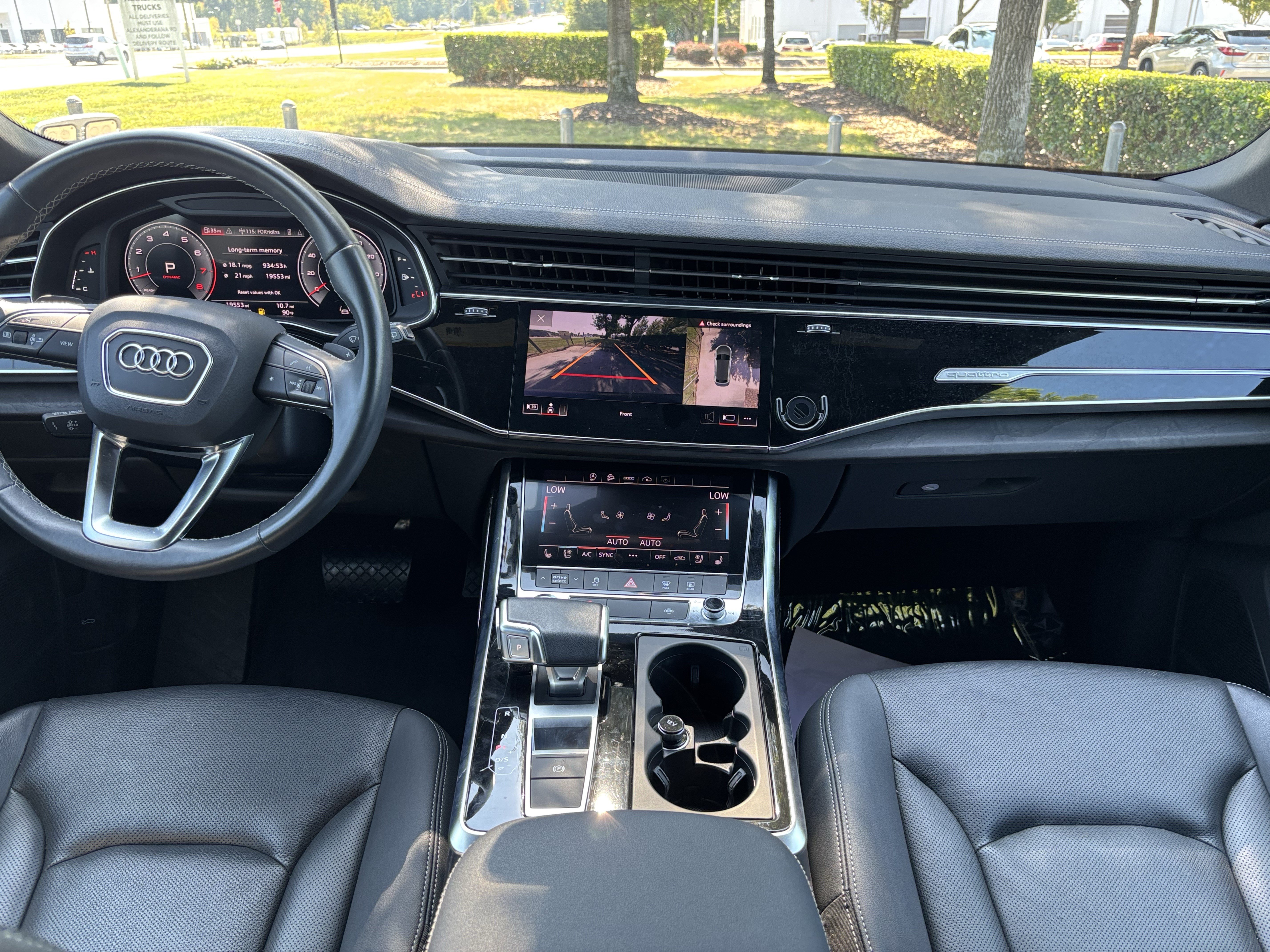 Used 2023 Audi Q8 Premium Plus w/ Premium Plus Package AWD/4WD image 27