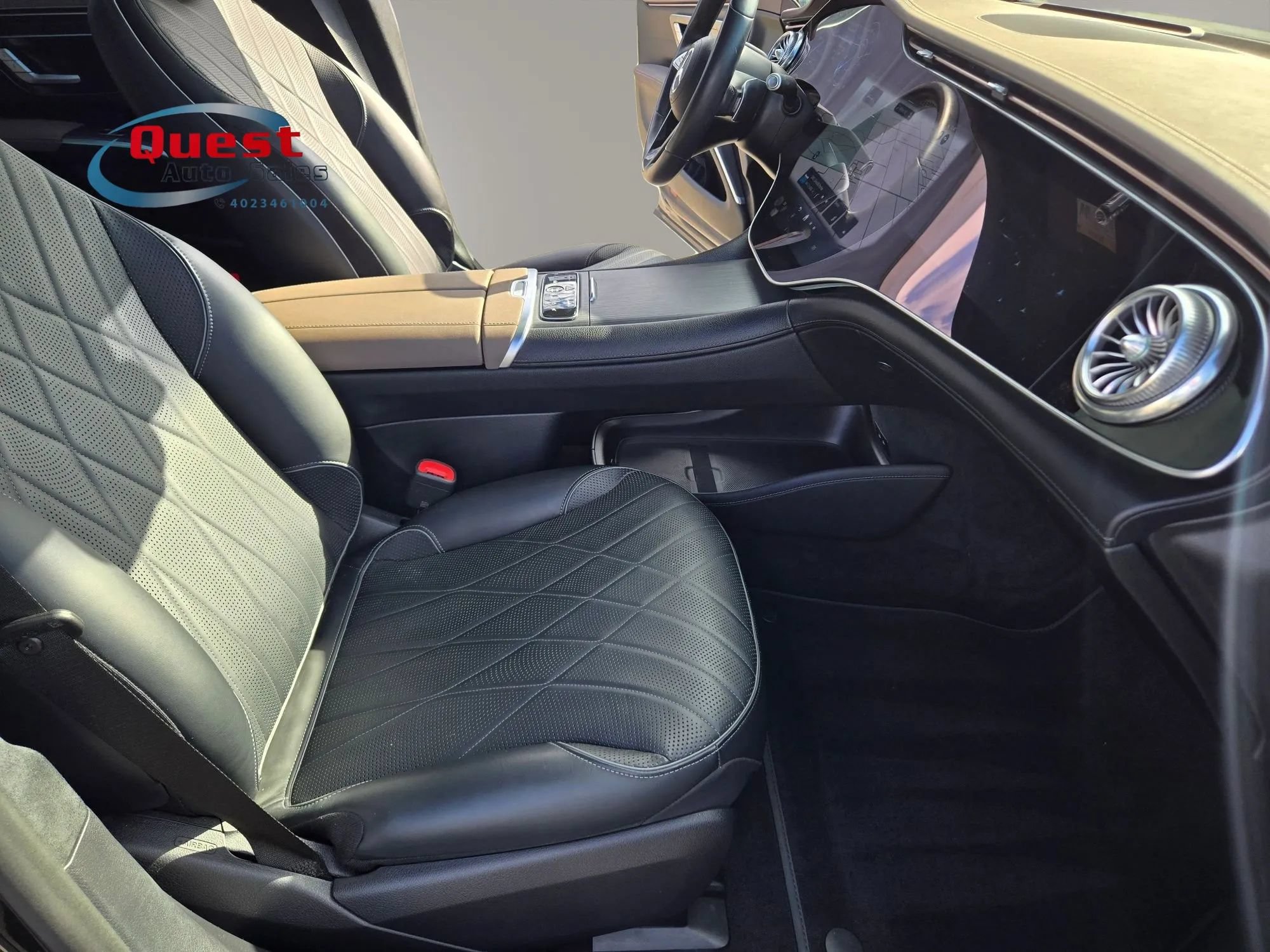 Used 2023 Mercedes-Benz EQS 580 4MATIC Sedan w/ Exclusive Trim Package image 69