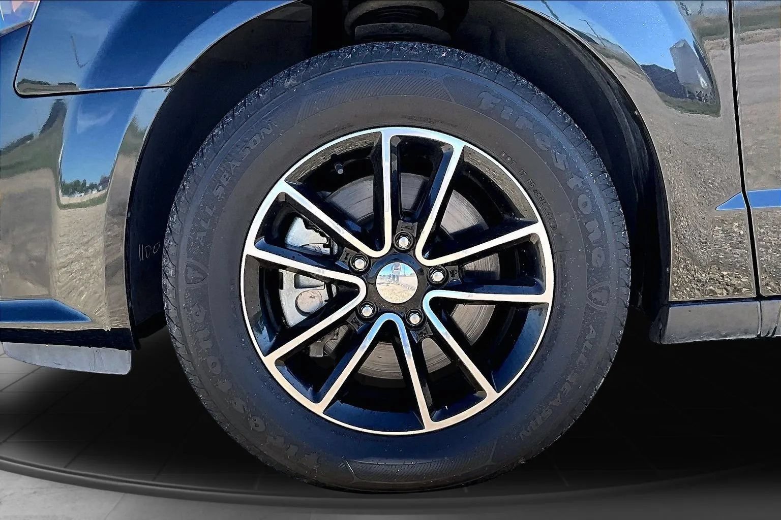 Used 2018 Dodge Grand Caravan GT FWD image 31