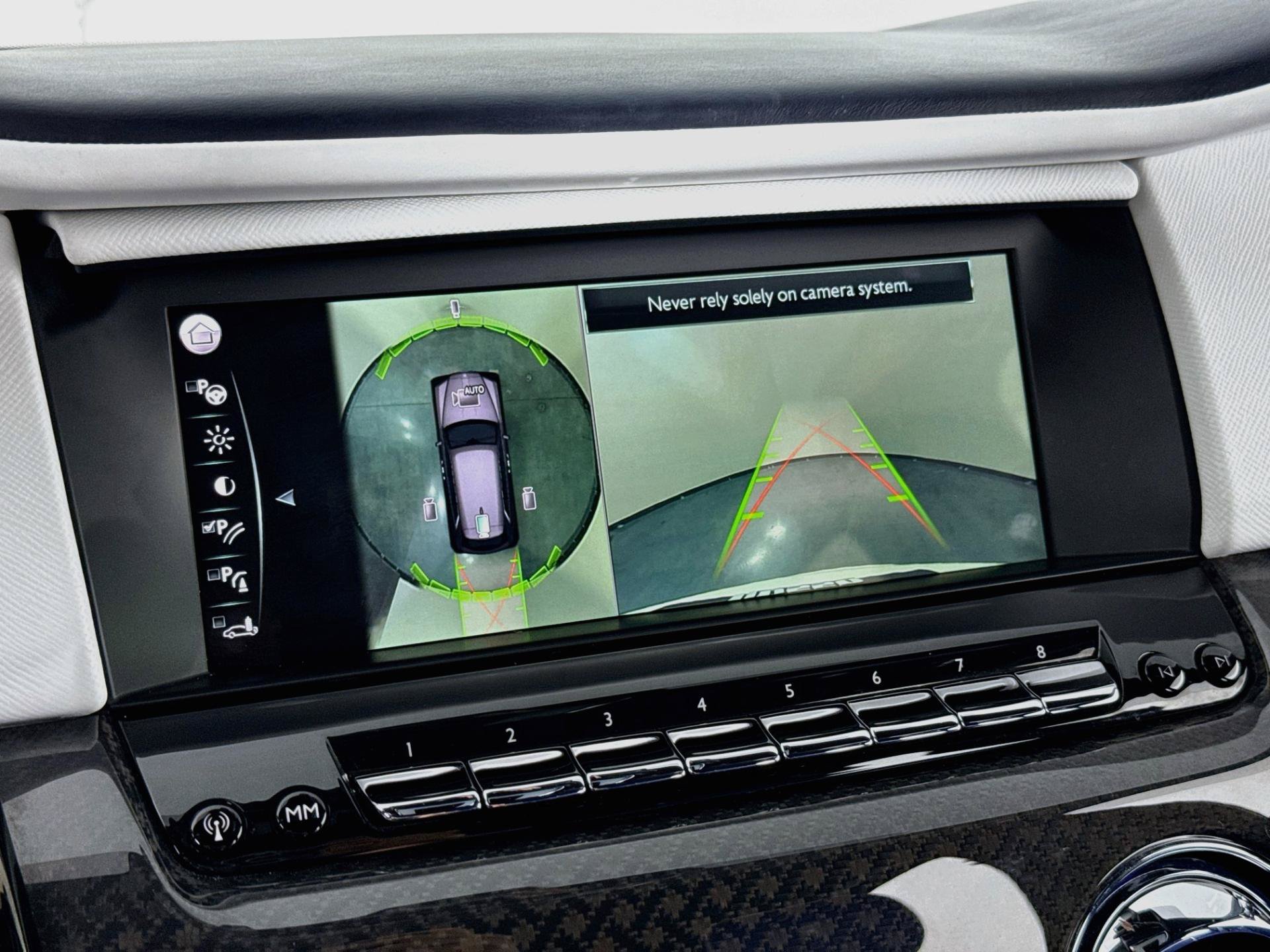 Used 2023 Rolls-Royce Cullinan Black Badge w/ Driver's Package AWD/4WD image 17