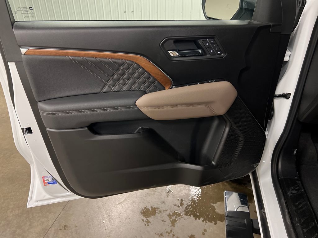 New 2026 GMC Canyon Denali AWD/4WD image 14