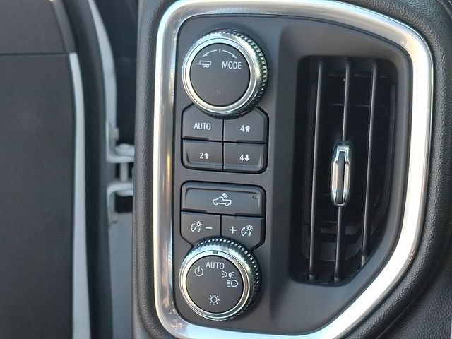 Used 2022 GMC Sierra 1500 SLE w/ X31 Off-Road Package AWD/4WD image 23