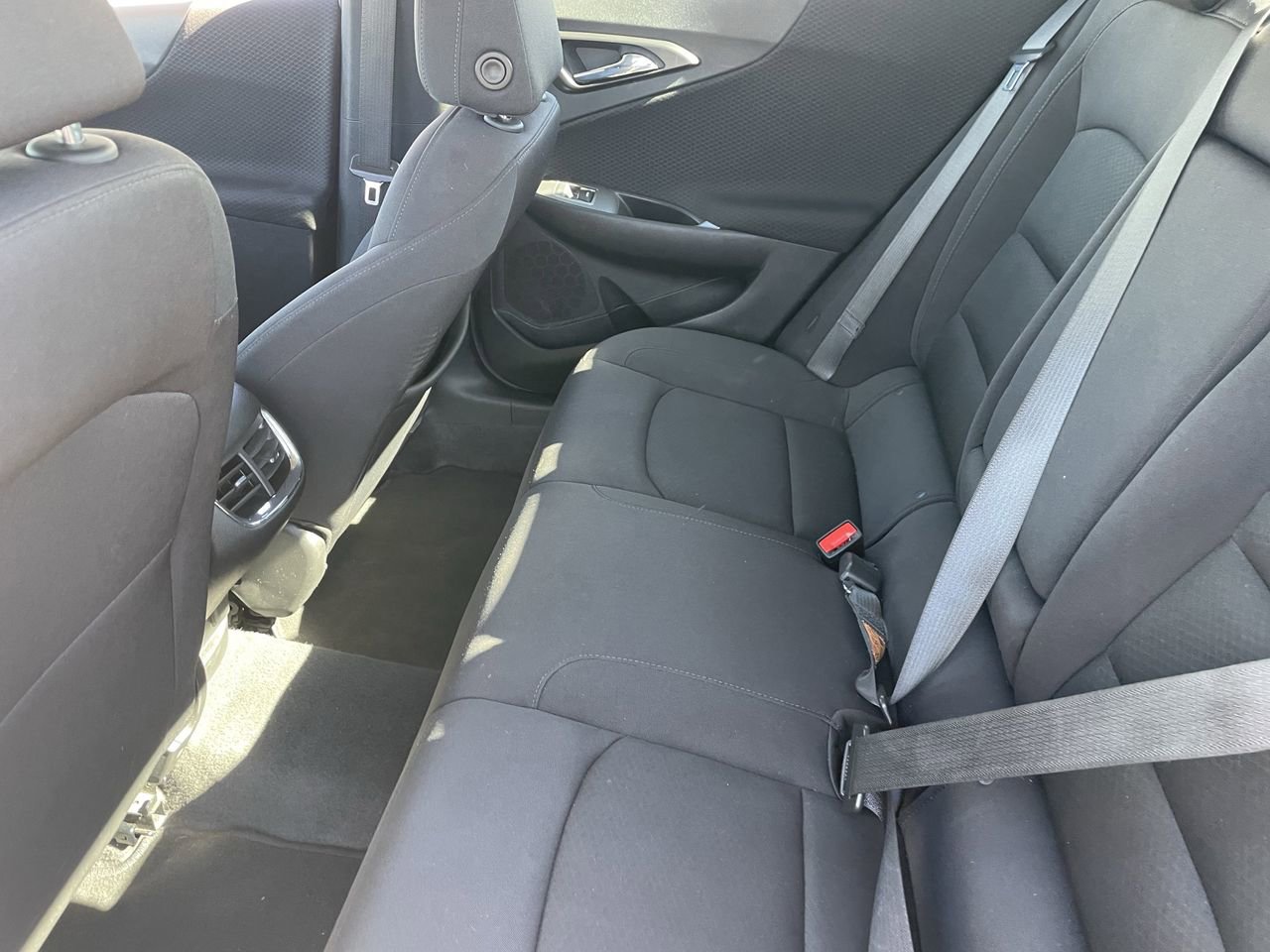Used 2024 Chevrolet Malibu LT image 14