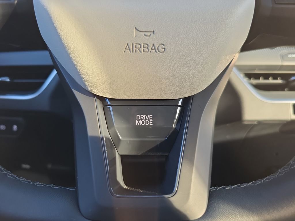 New 2025 Kia K4 GT-Line image 11