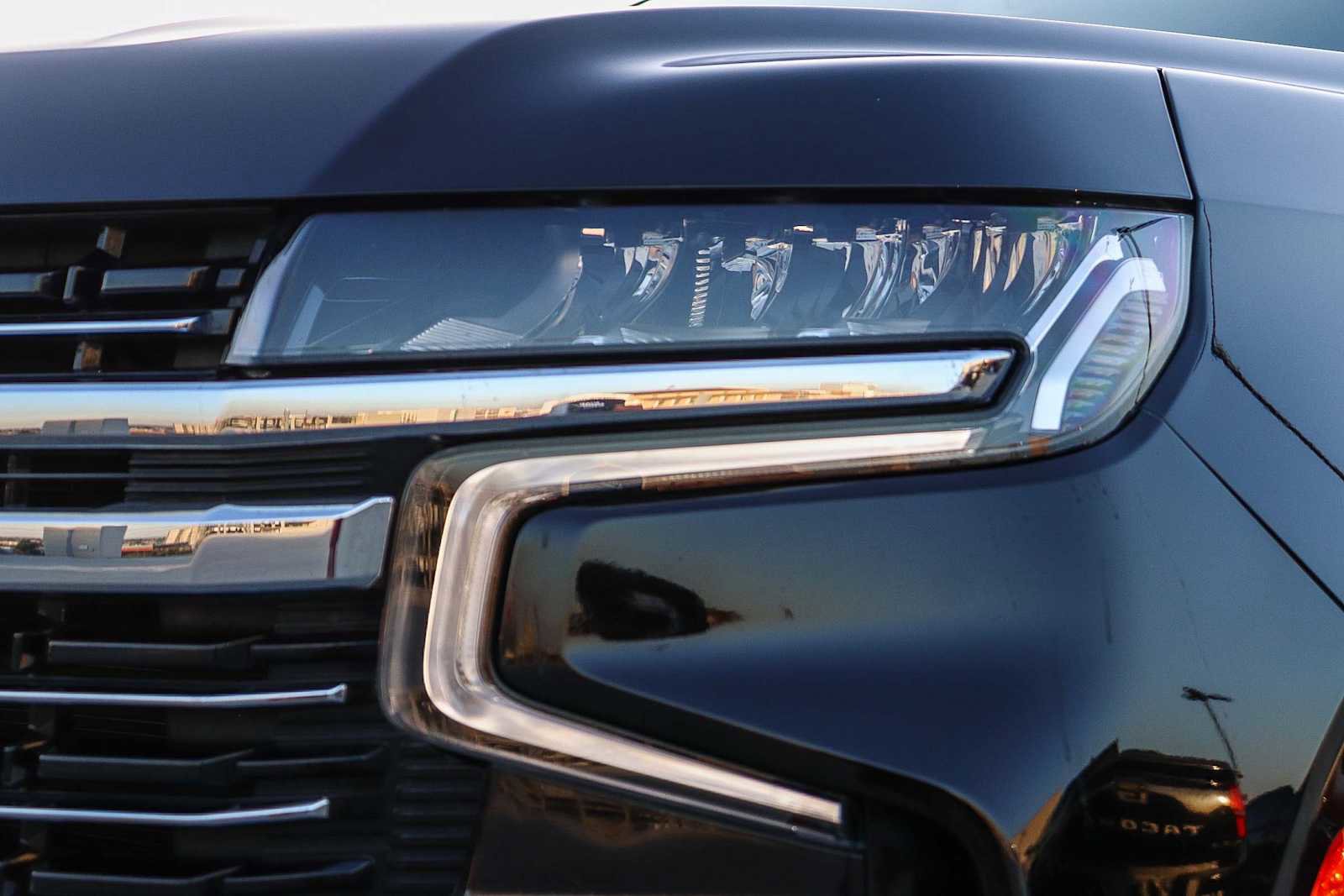 Used 2024 Chevrolet Tahoe LT RWD image 7