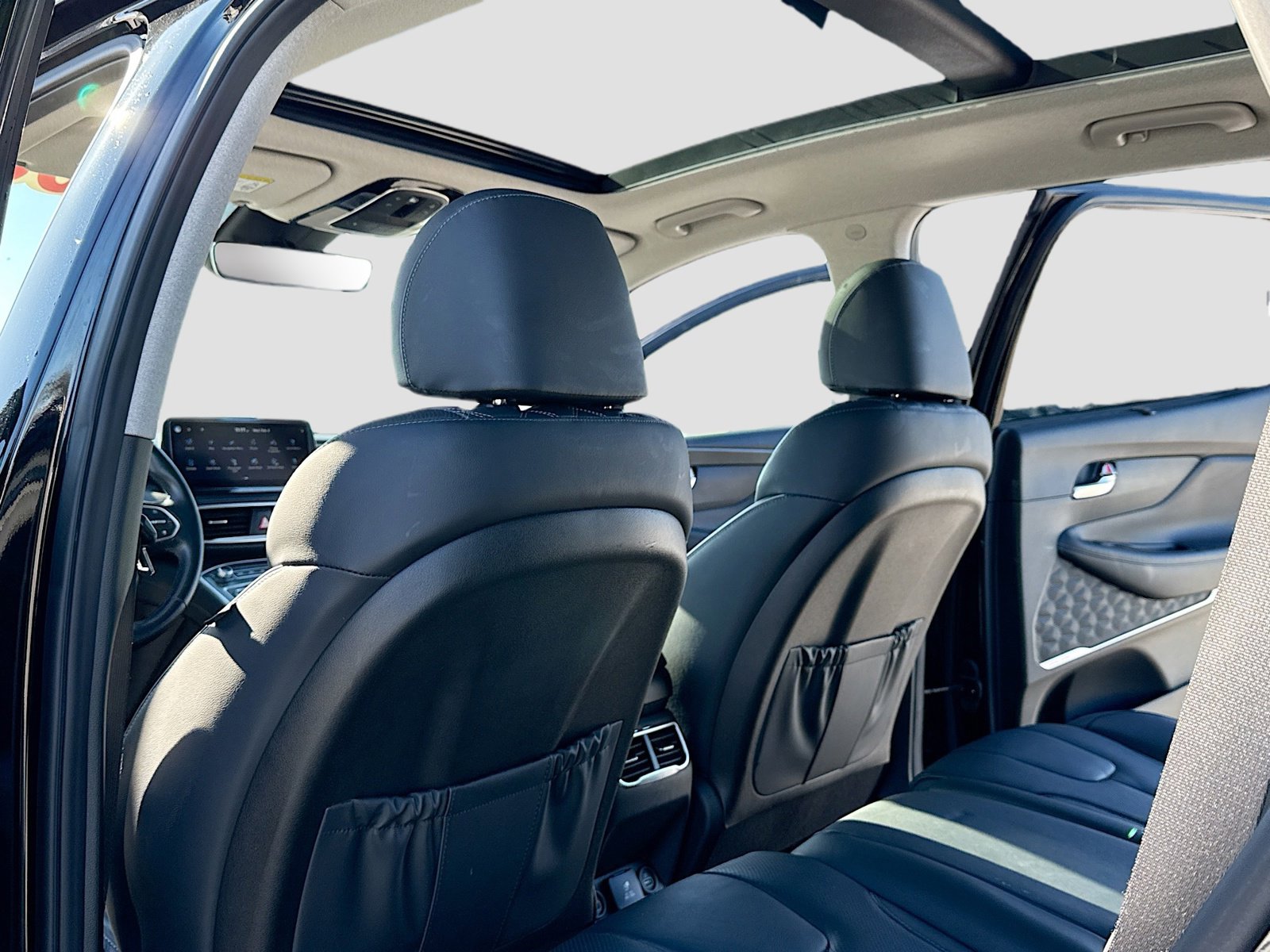 Used 2022 Hyundai Santa Fe Limited image 6