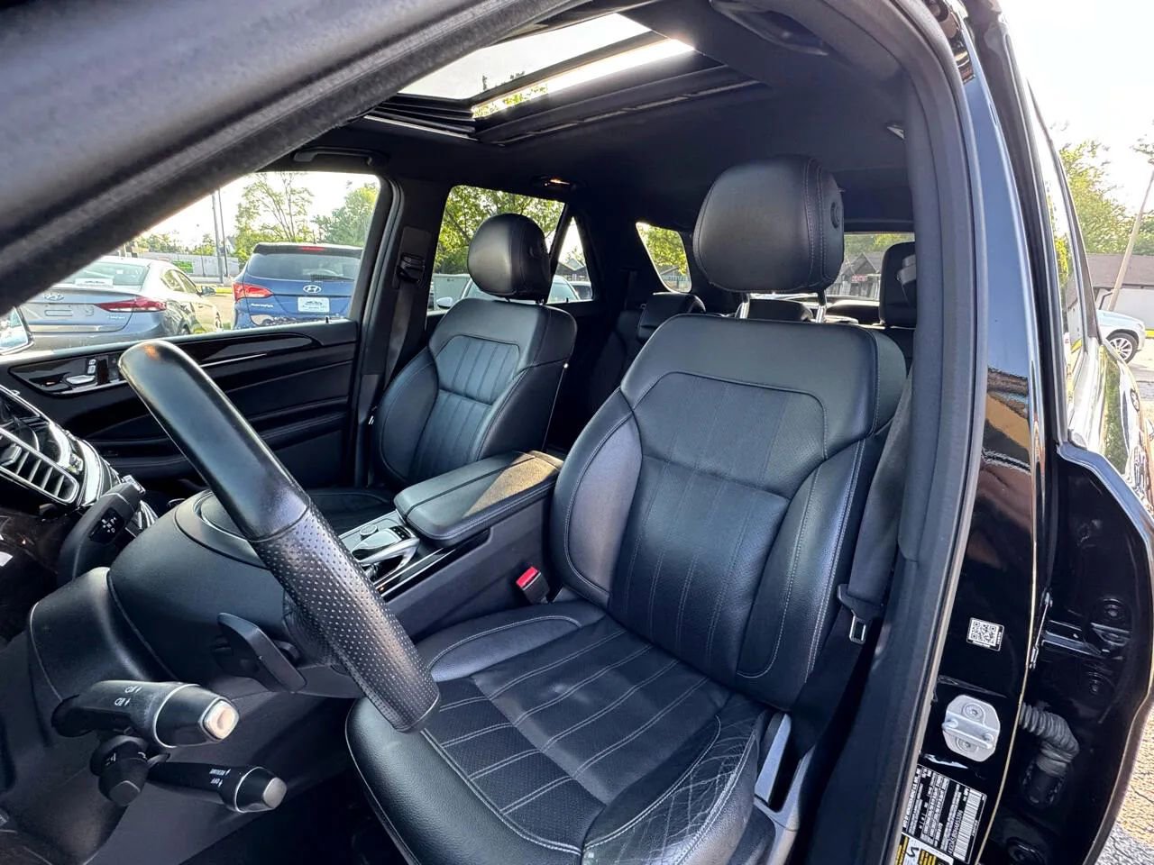 Used 2017 Mercedes-Benz GLE 350 image 32