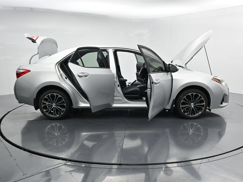 Used 2016 Toyota Corolla S FWD image 38