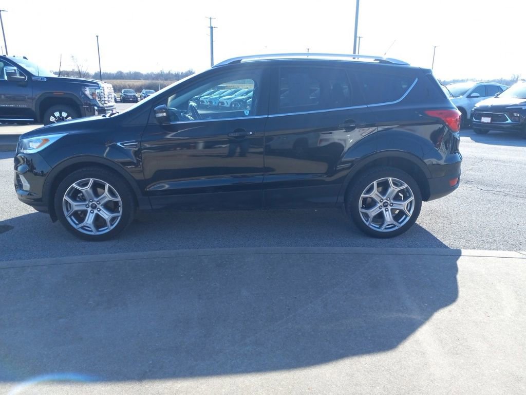 Used 2019 Ford Escape Titanium image 15
