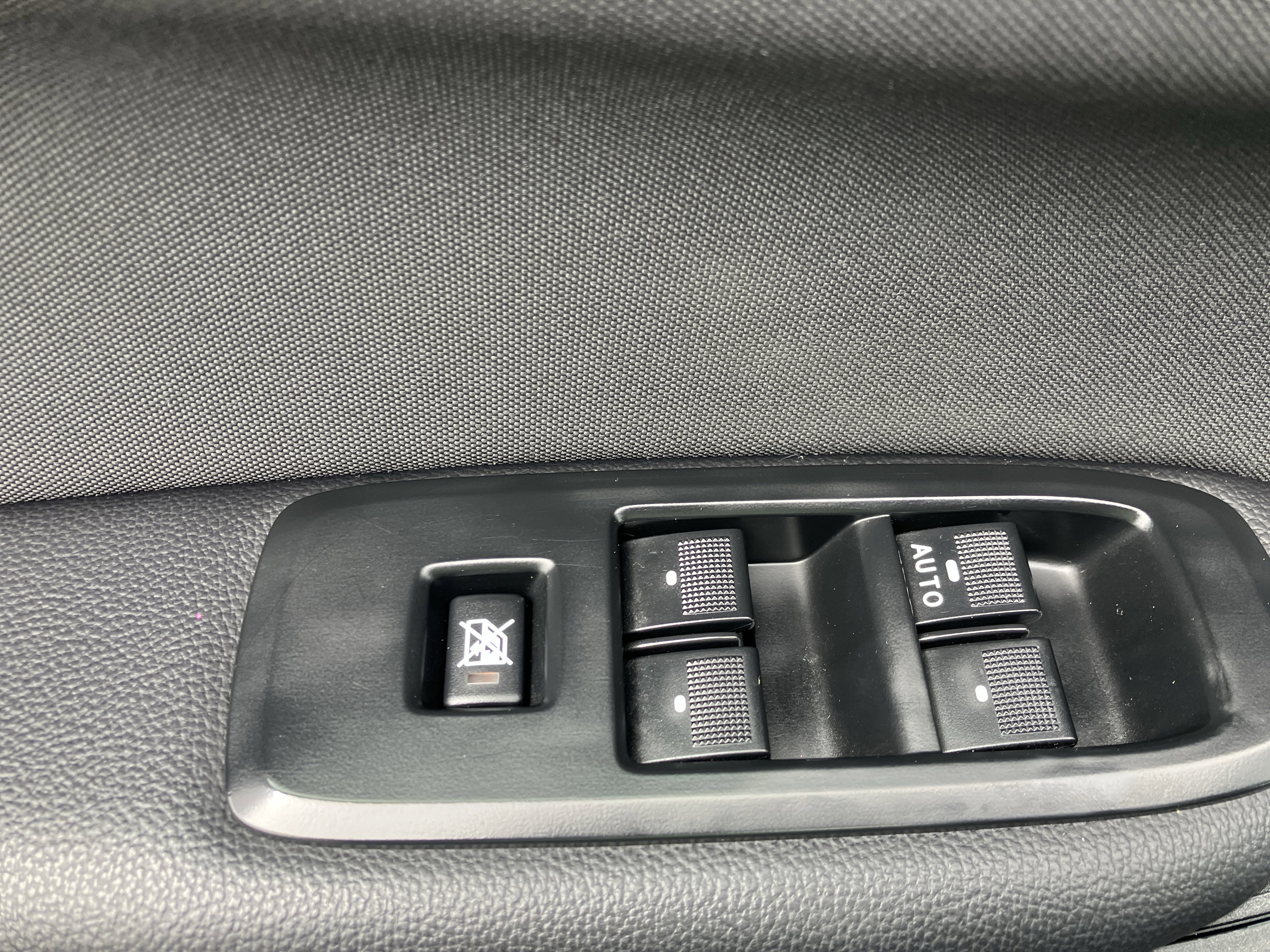 Used 2019 Ford Ranger XLT w/ Equipment Group 302A Luxury AWD/4WD image 16
