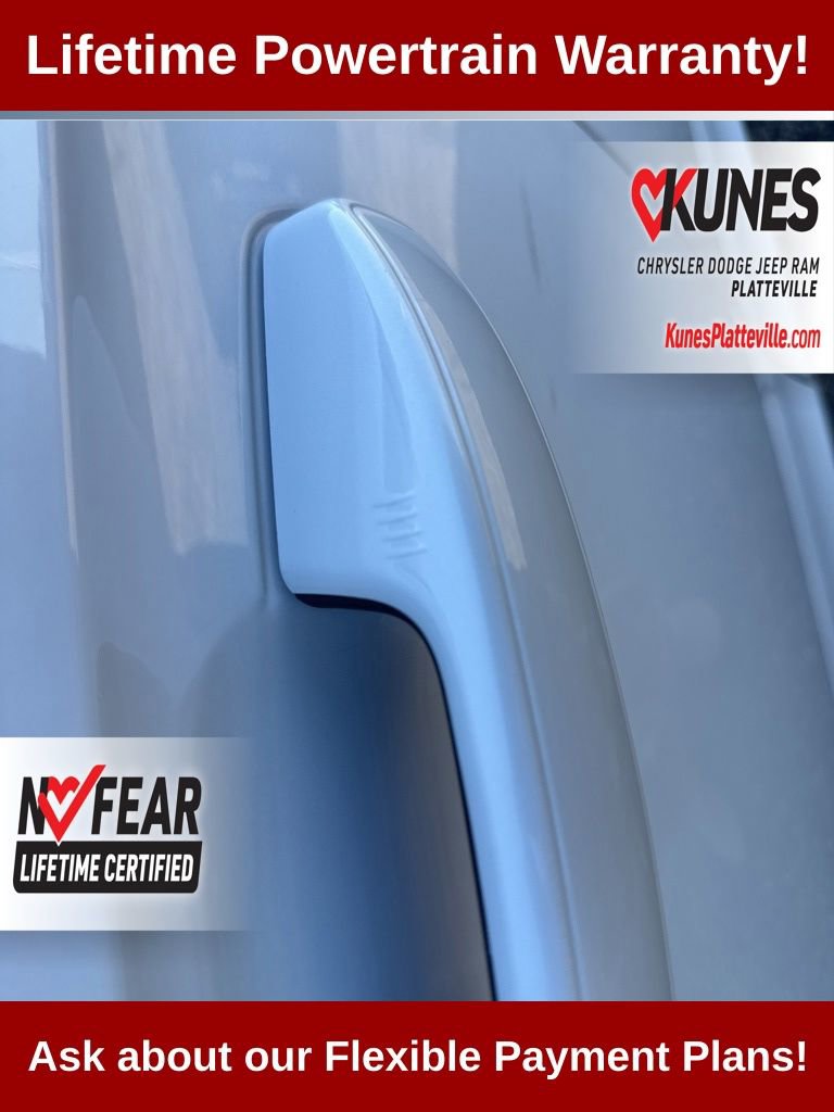 Used 2025 Ford Expedition Platinum AWD/4WD image 12