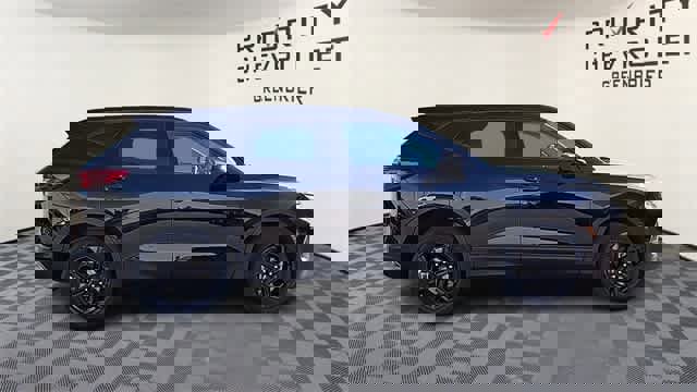 Certified 2023 Chevrolet Blazer LT w/ Convenience Package image 9