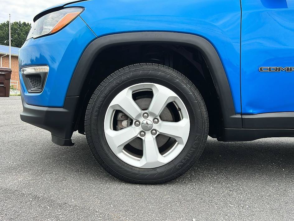 Used 2018 Jeep Compass Latitude w/ Popular Equipment Group AWD/4WD image 21