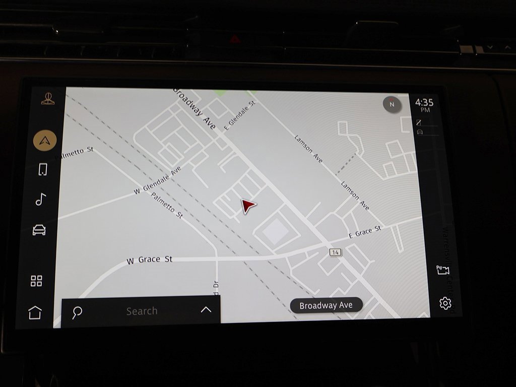 Used 2023 Land Rover Range Rover Sport SE Dynamic image 47