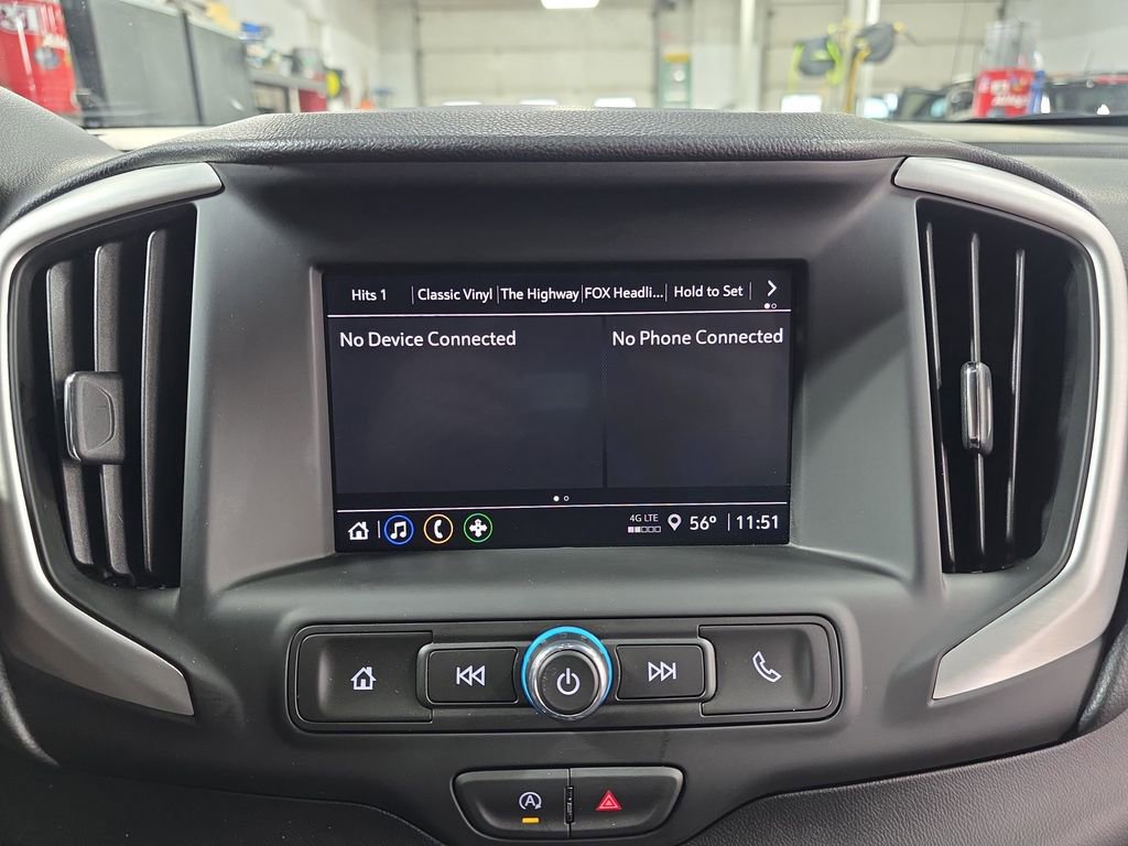 Used 2024 GMC Terrain SLE w/ Driver Convenience Package image 22