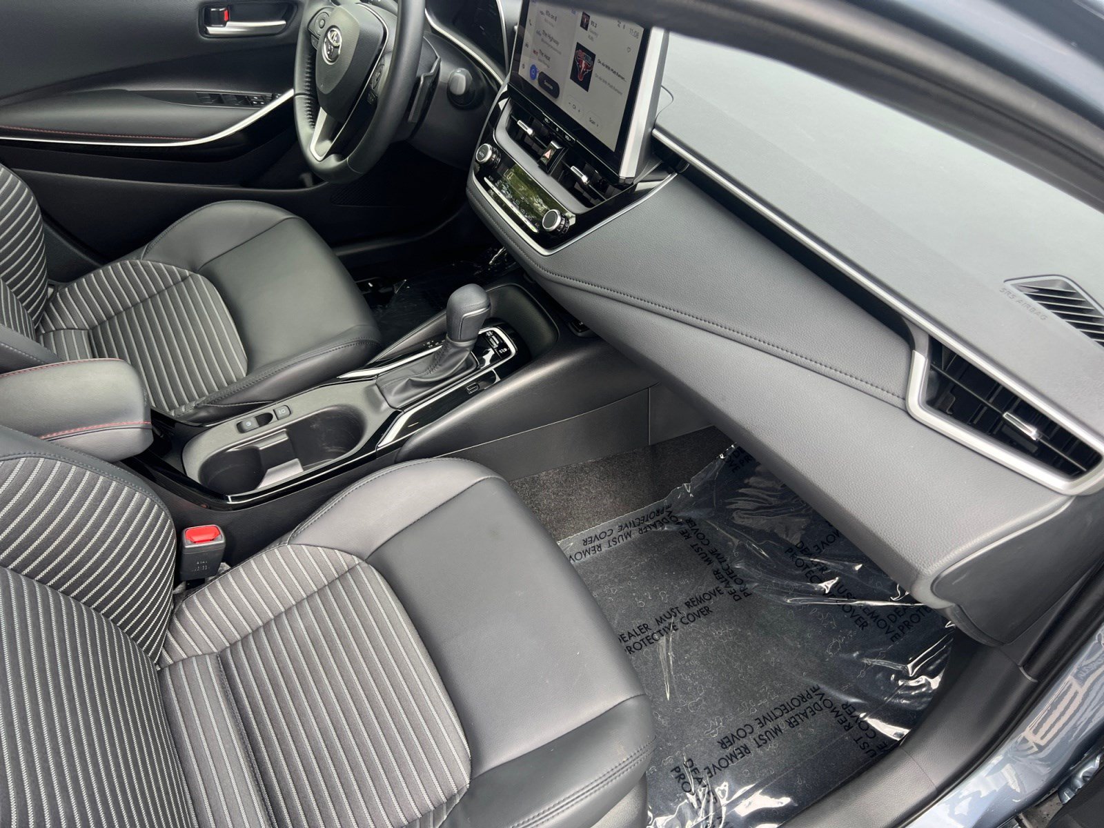 Certified 2026 Toyota Corolla XSE w/ Carpet Mat Package (TMS) FWD image 28