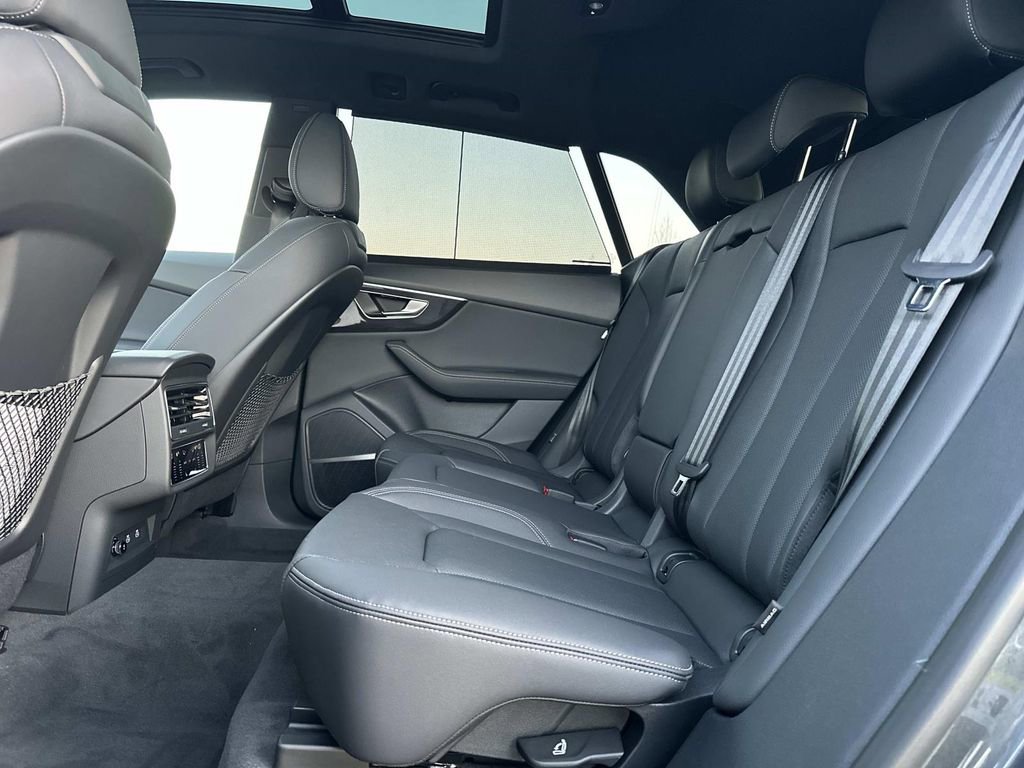 New 2026 Audi Q8 Premium Plus image 27