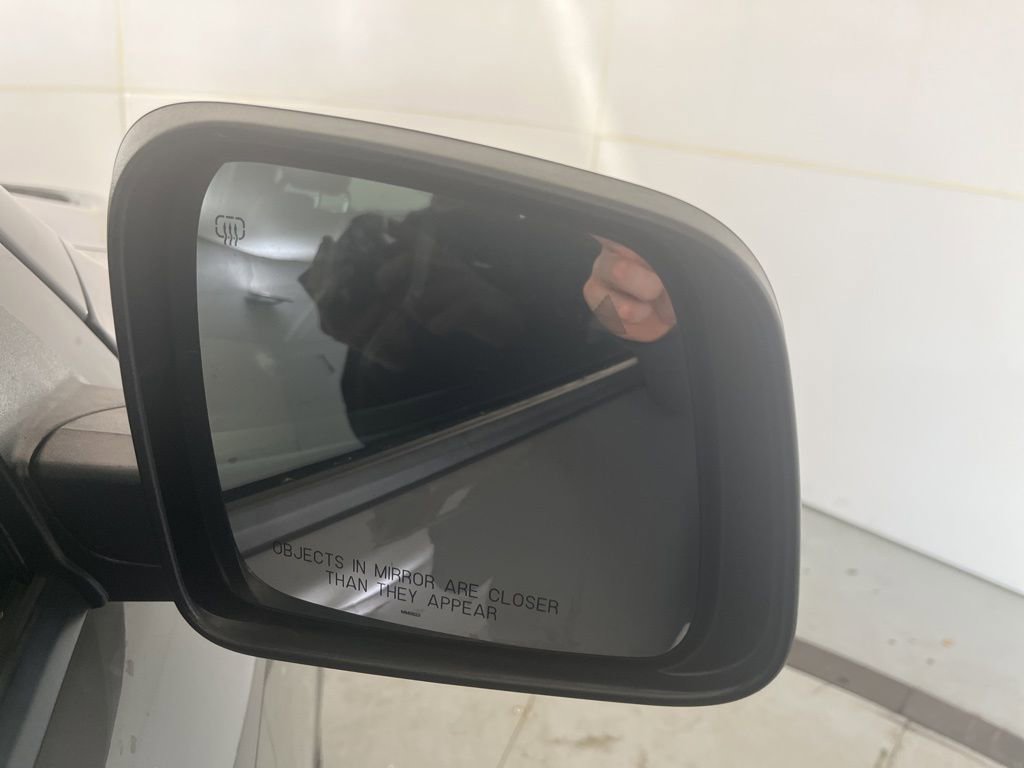 Used 2023 Dodge Durango R/T w/ Hemi Orange Plus Package image 52