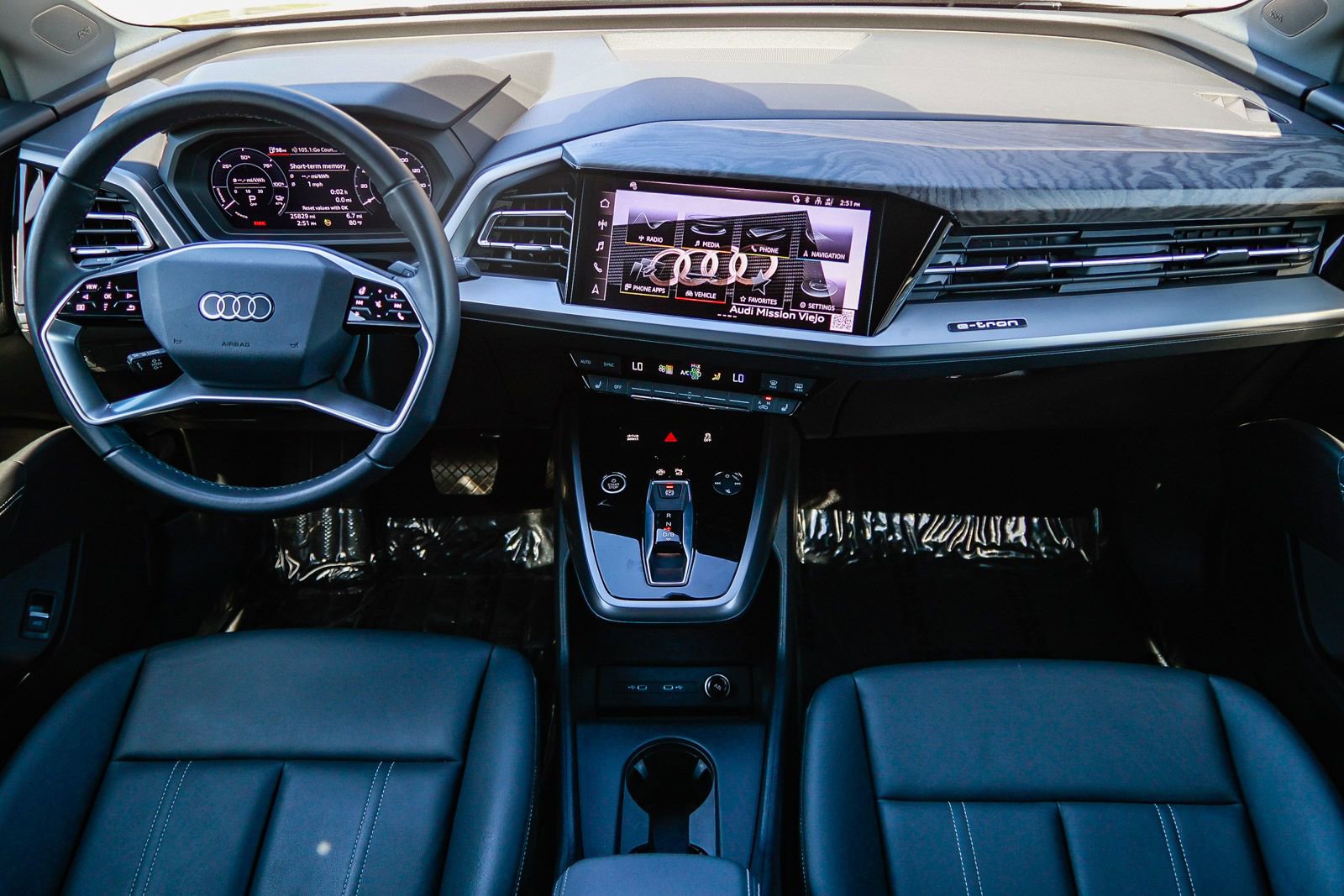 Certified 2023 Audi Q4 e-tron Premium Plus w/ Premium Plus RWD image 14