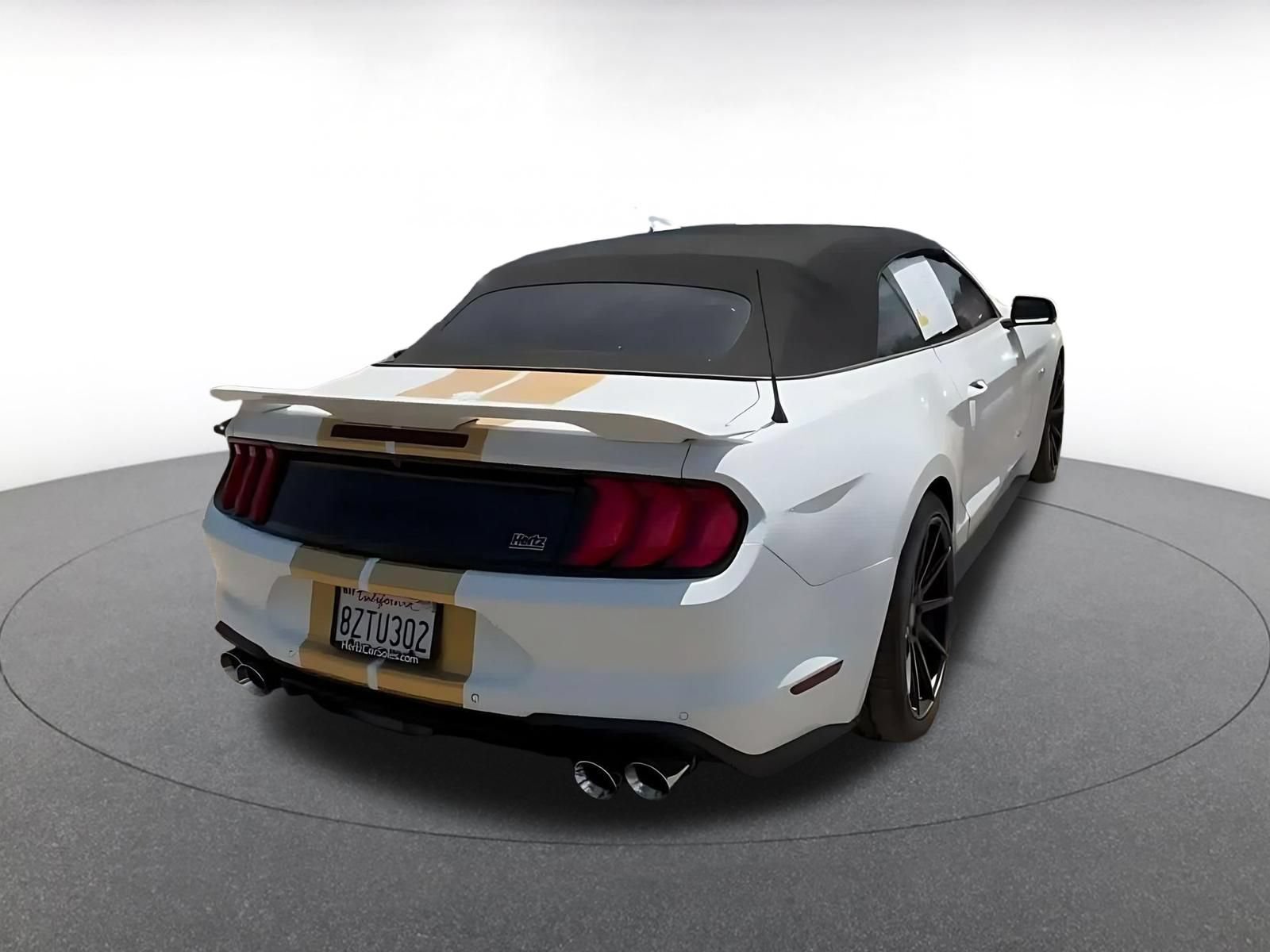 Used 2022 Ford Mustang GT Premium w/ GT Performance Package RWD image 14
