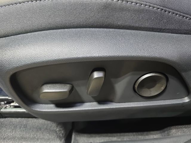 New 2026 Chevrolet Equinox LT w/ Convenience Package II image 30