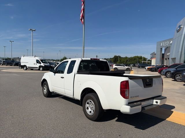 Used 2019 Nissan Frontier S RWD image 3