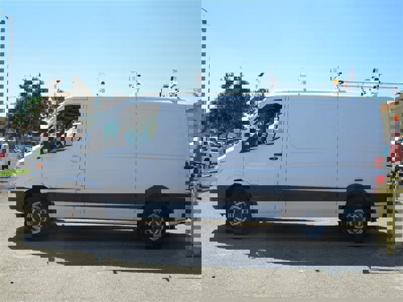 Used 2012 Mercedes-Benz Sprinter 2500 image 4