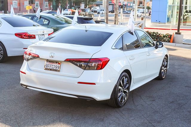 Used 2023 Honda Civic EX image 5