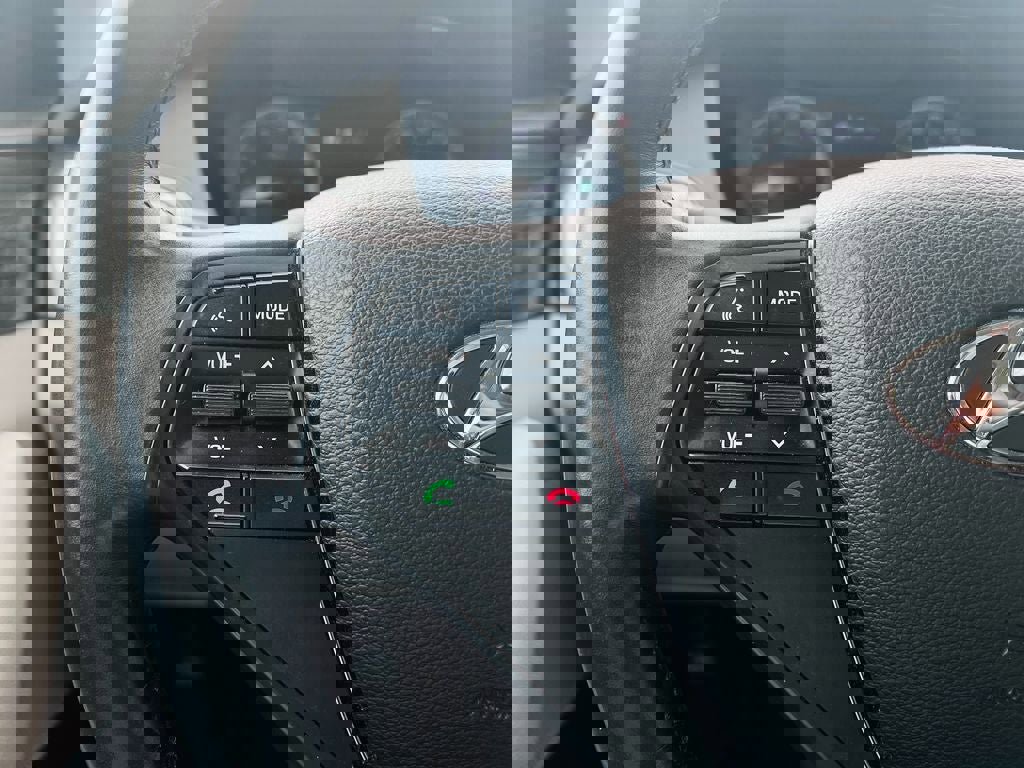 Used 2015 Hyundai Sonata Limited w/ Option Group 05 image 14